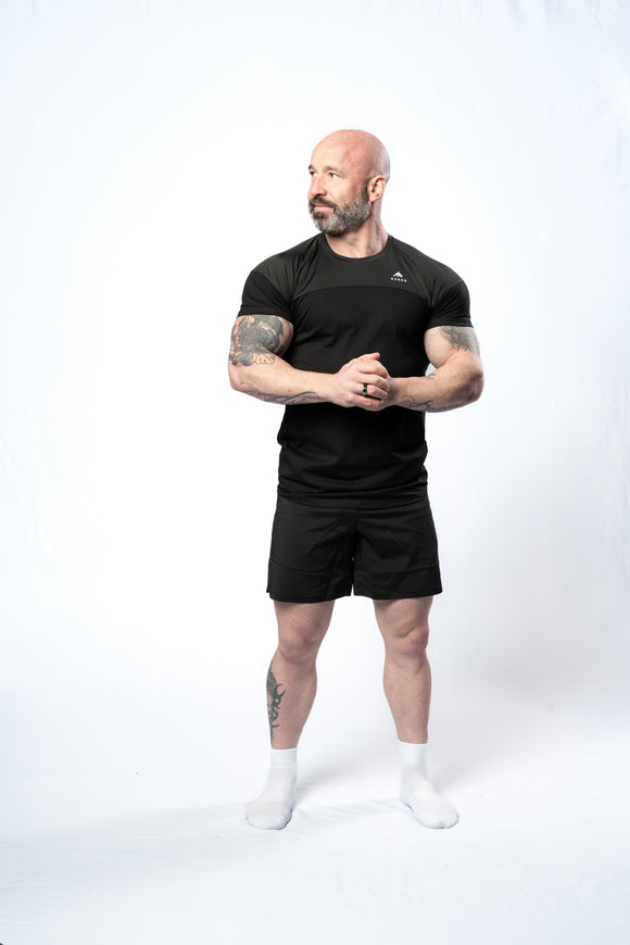 Form Tee - Black Men's Gym, perfect for intense workouts and active wear. Ruggd